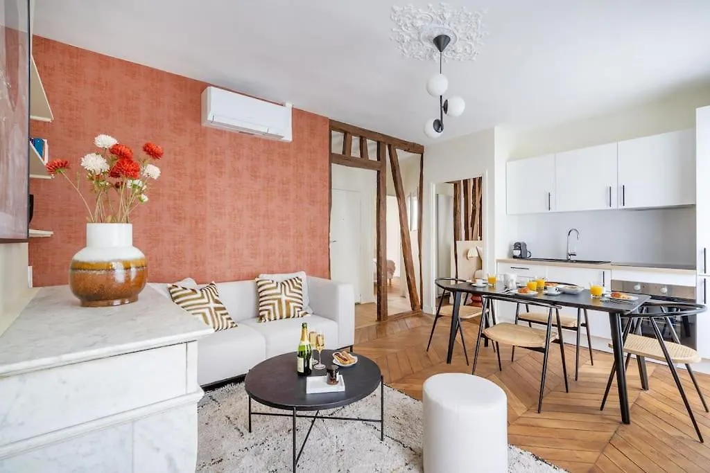 1#Two Bedrooms#Champs Elysees#Arc De Triomphe#Ac Paris 0*,  France